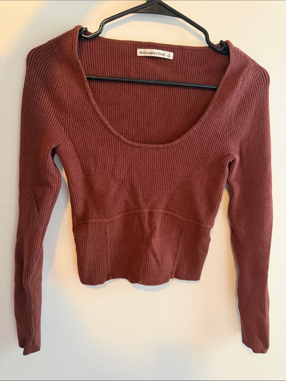 Abercrombie & Fitch Rust Scoop-Neck Ribbed Long Sleeve Top